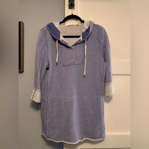 Soft Surroundings Blue and Cream Women's Sweater